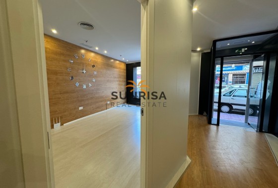 Commercial premises · Resale - Guardamar del Segura · Alicante · Spain