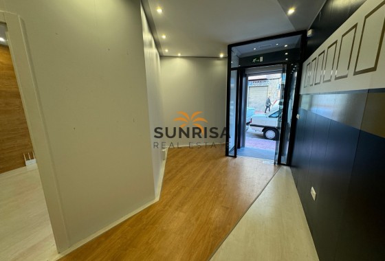 Commercial premises · Resale - Guardamar del Segura · Alicante · Spain