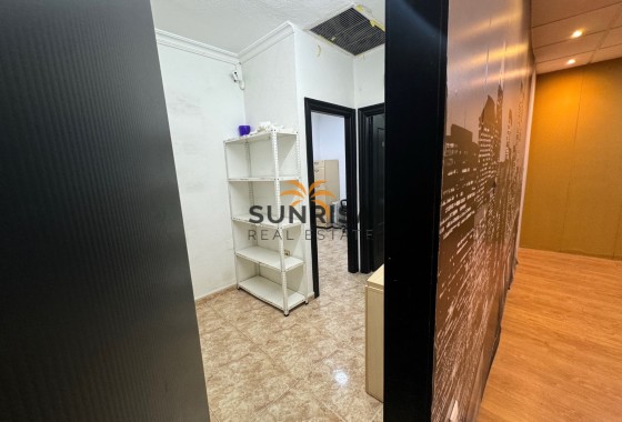 Commercial premises · Resale - Guardamar del Segura · Alicante · Spain