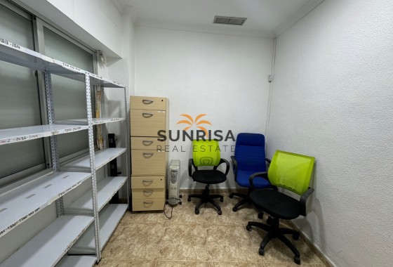 Commercial premises · Resale - Guardamar del Segura · Alicante · Spain