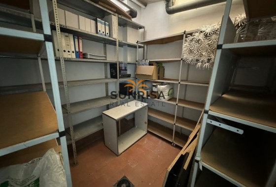 Commercial premises · Resale - Guardamar del Segura · Alicante · Spain