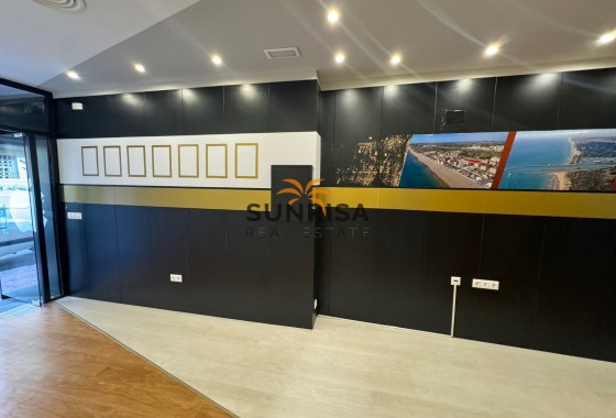 Commercial premises · Resale - Guardamar del Segura · Alicante · Spain
