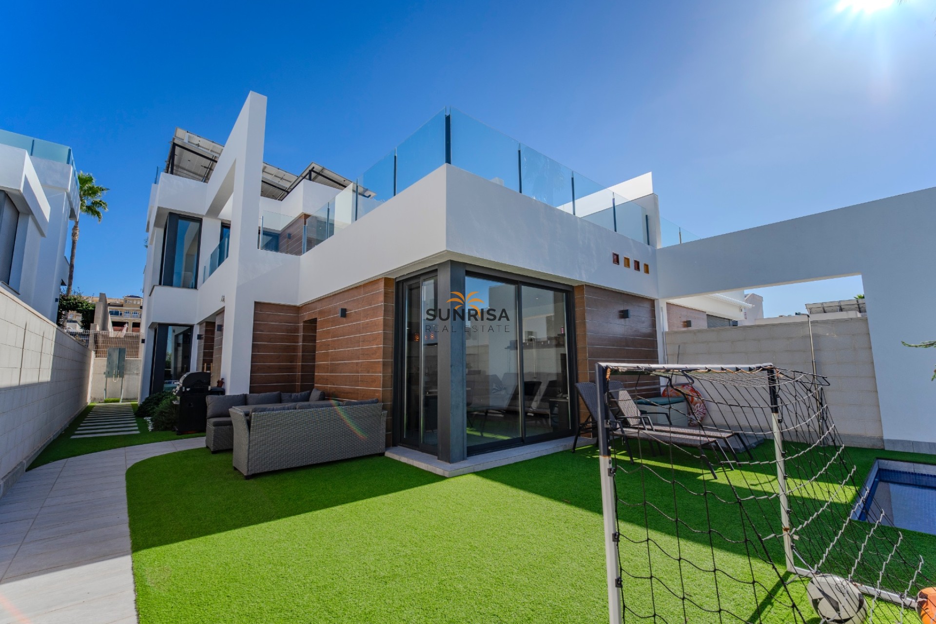 Herverkoop - Twee-onder-een-kapwoning - Benijófar