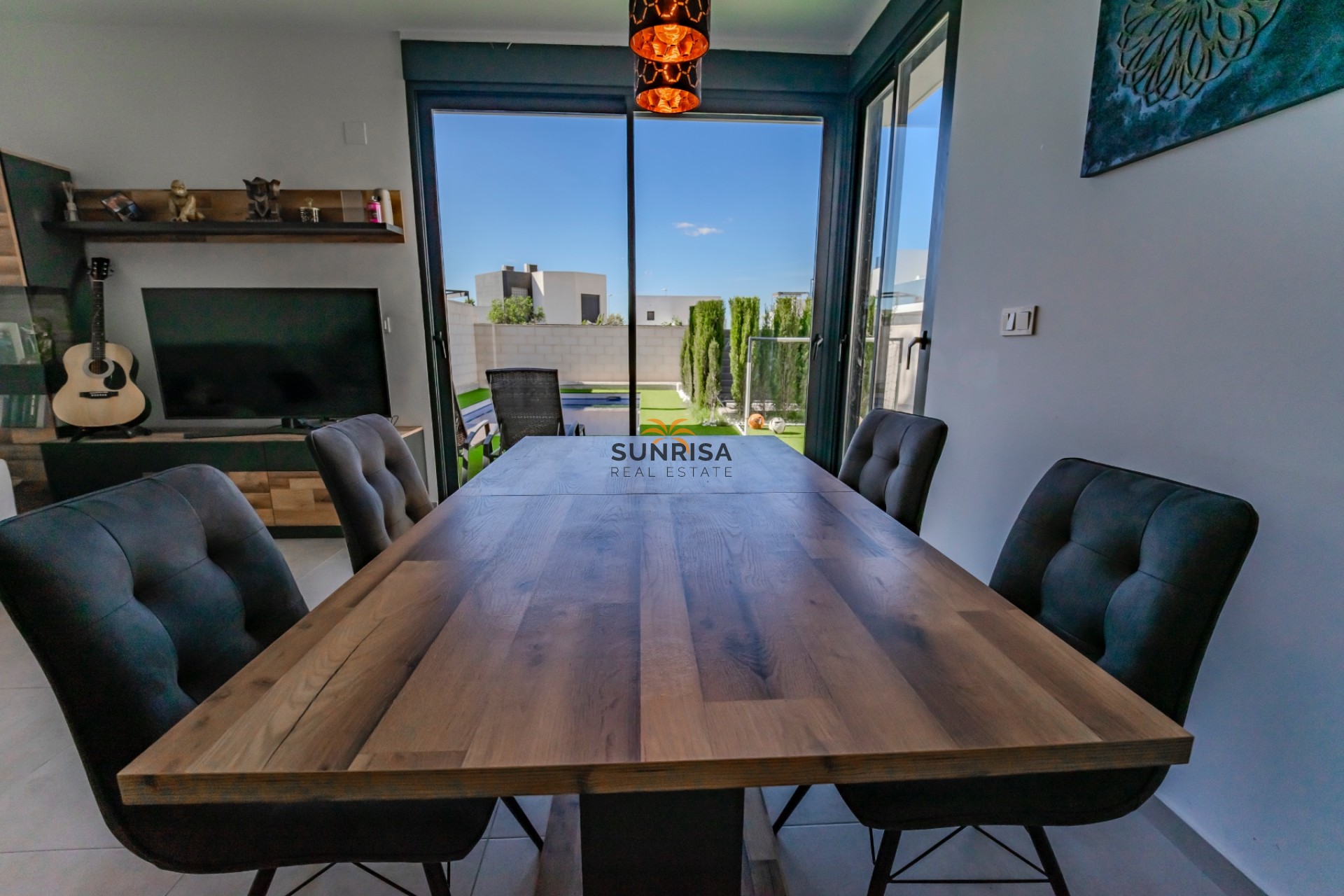 Herverkoop - Twee-onder-een-kapwoning - Benijófar