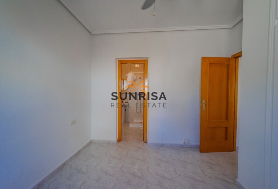 Villa · Reventa - Ciudad Quesada · Alicante · España