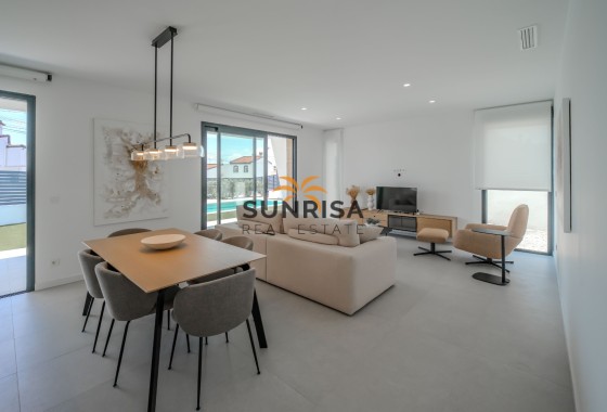 Villa · Reventa - Ciudad Quesada · Alicante · España