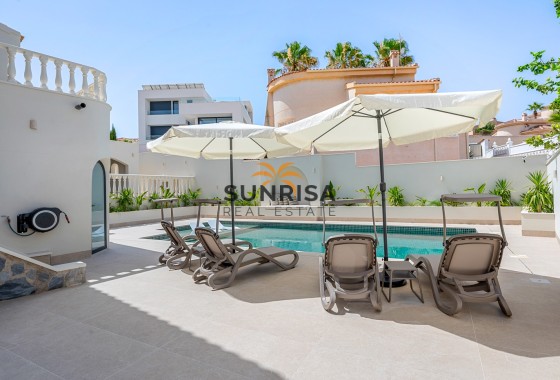 Villa · Reventa - Ciudad Quesada · Alicante · España