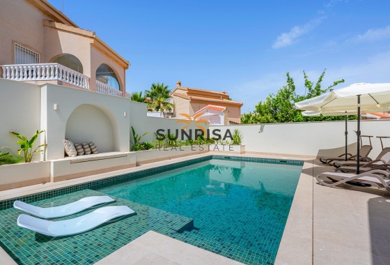 Villa · Reventa - Ciudad Quesada · Alicante · España