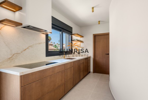Villa · Reventa - Ciudad Quesada · Alicante · España