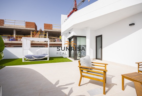 Adosado · Obra nueva - Torrevieja · Alicante · España