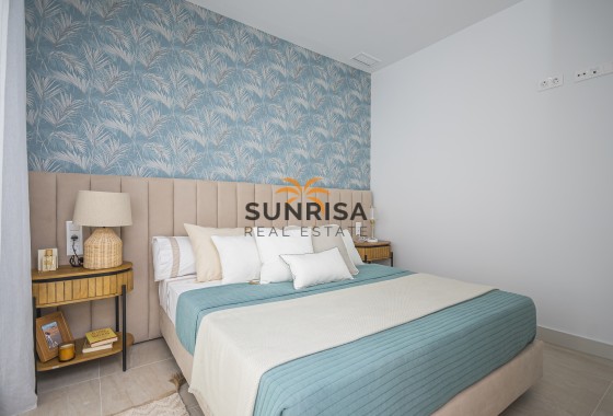 Adosado · Obra nueva - Torrevieja · Alicante · España