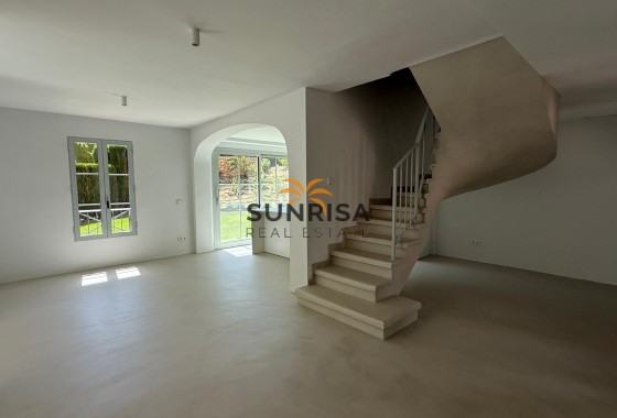 Townhouse · New Build - Finestrat · Golf Bahia · Alicante · Spain
