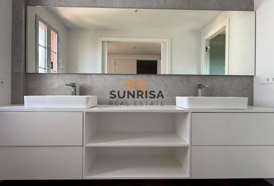 Townhouse · New Build - Finestrat · Golf Bahia · Alicante · Spain