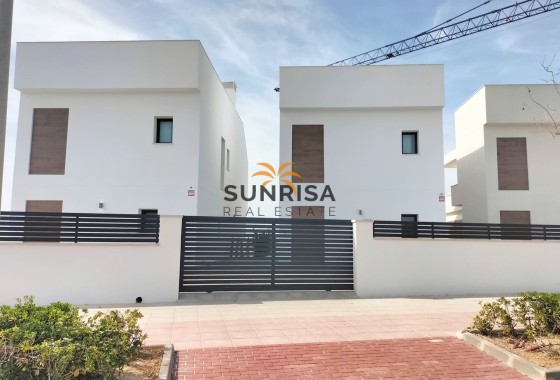 House · New Build - Pilar de la Horadada · Alicante · Spain