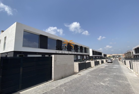 Townhouse · New Build - Gran Alacant · Alicante · Spain