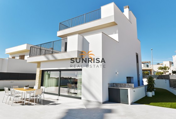 Villa · New Build - San Miguel de Salinas · Alicante · Spain