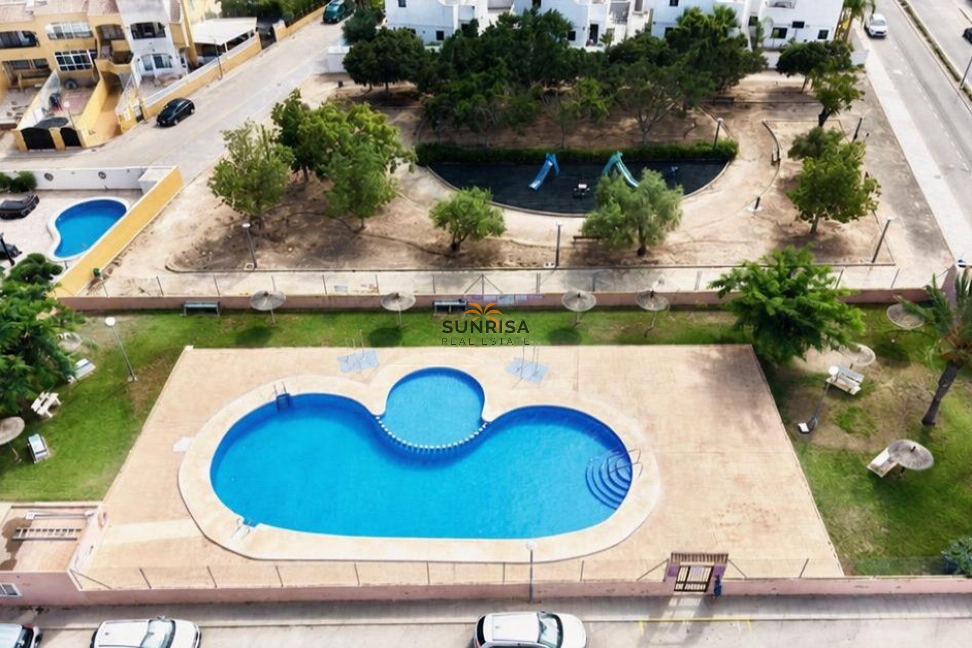 Revente - Appartement - Montesinos