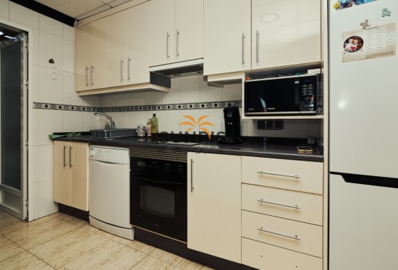 Appartement · Revente - Dolores · Alicante · Espagne