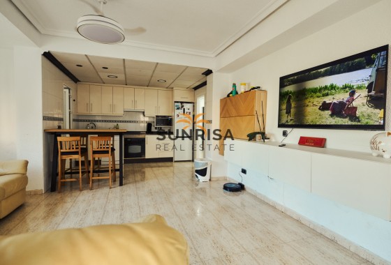 Appartement · Revente - Dolores · Alicante · Espagne