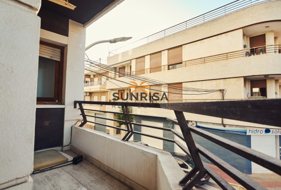 Appartement · Revente - Dolores · Alicante · Espagne