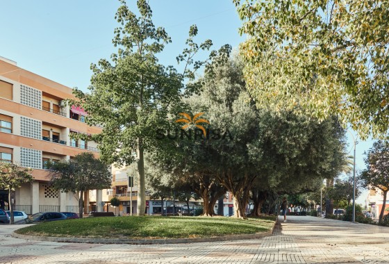 Appartement · Revente - Dolores · Alicante · Espagne