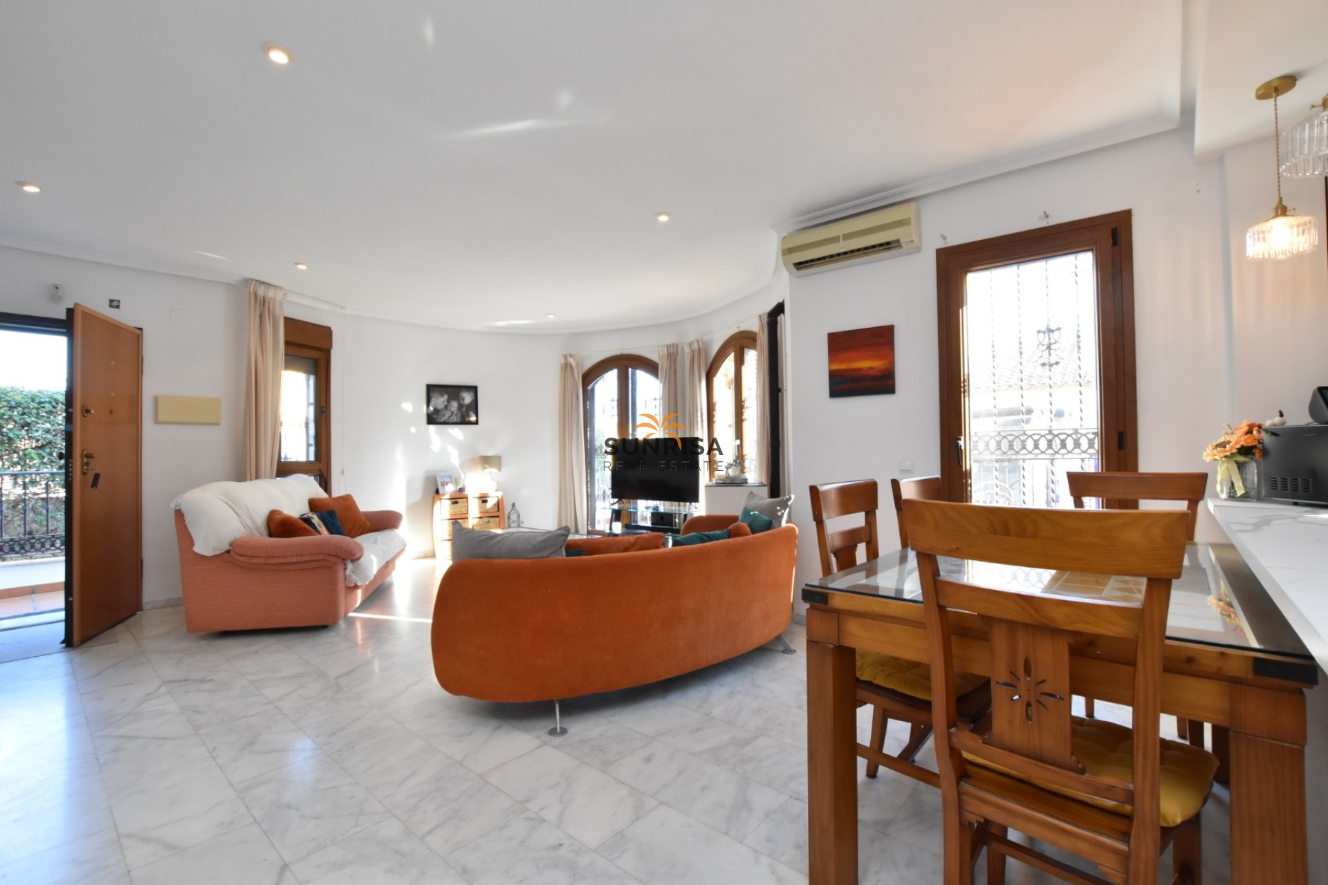 Herverkoop - Villa - Algorfa