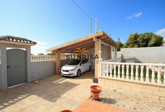 Villa · Resale - Orihuela Costa · Campoamor · Alicante · Spain