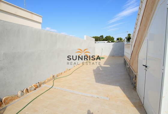 Villa · Resale - Orihuela Costa · Campoamor · Alicante · Spain