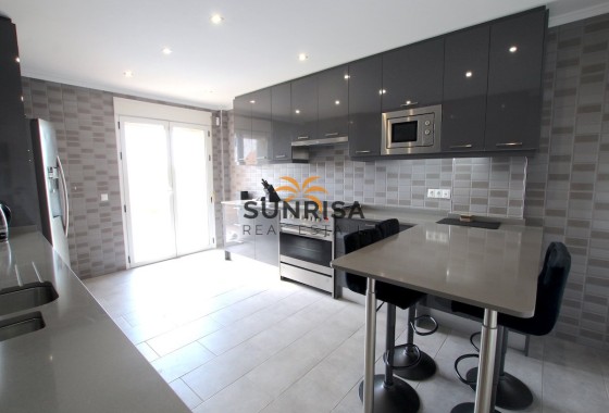 Villa · Resale - Orihuela Costa · Campoamor · Alicante · Spain