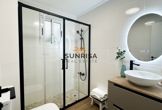 Apartamento · Reventa - Orihuela Costa · Playa Flamenca · Alicante · España