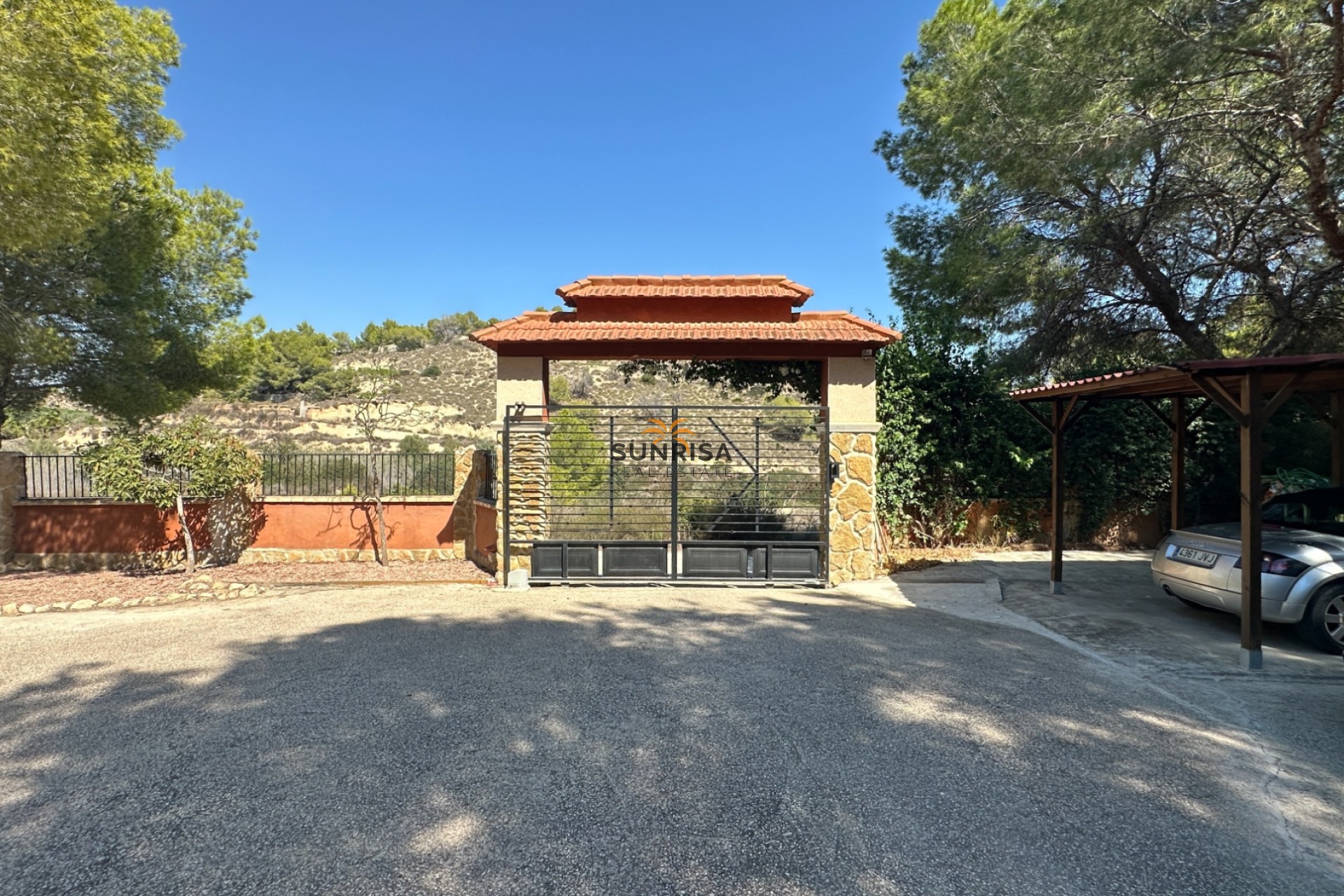 Herverkoop - Finca - San Miguel de Salinas