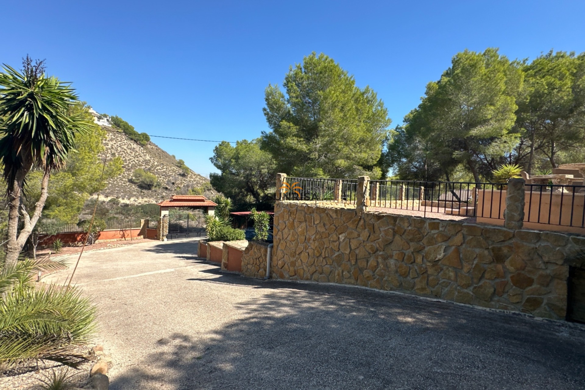 Herverkoop - Finca - San Miguel de Salinas