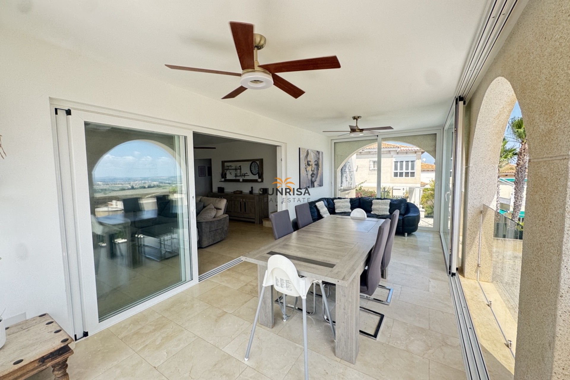 Resale - Villa - San Miguel de Salinas