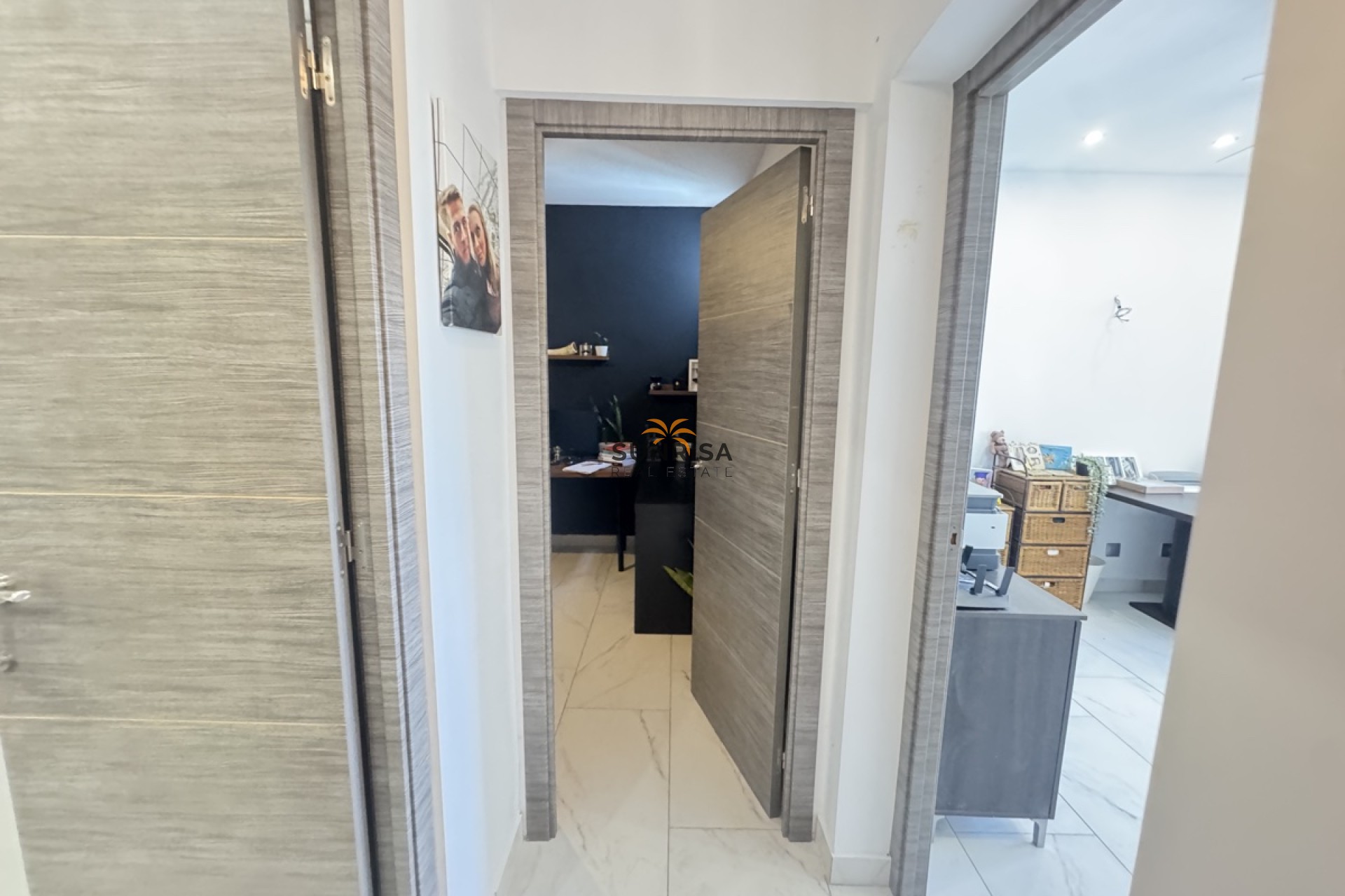 Resale - Villa - San Miguel de Salinas