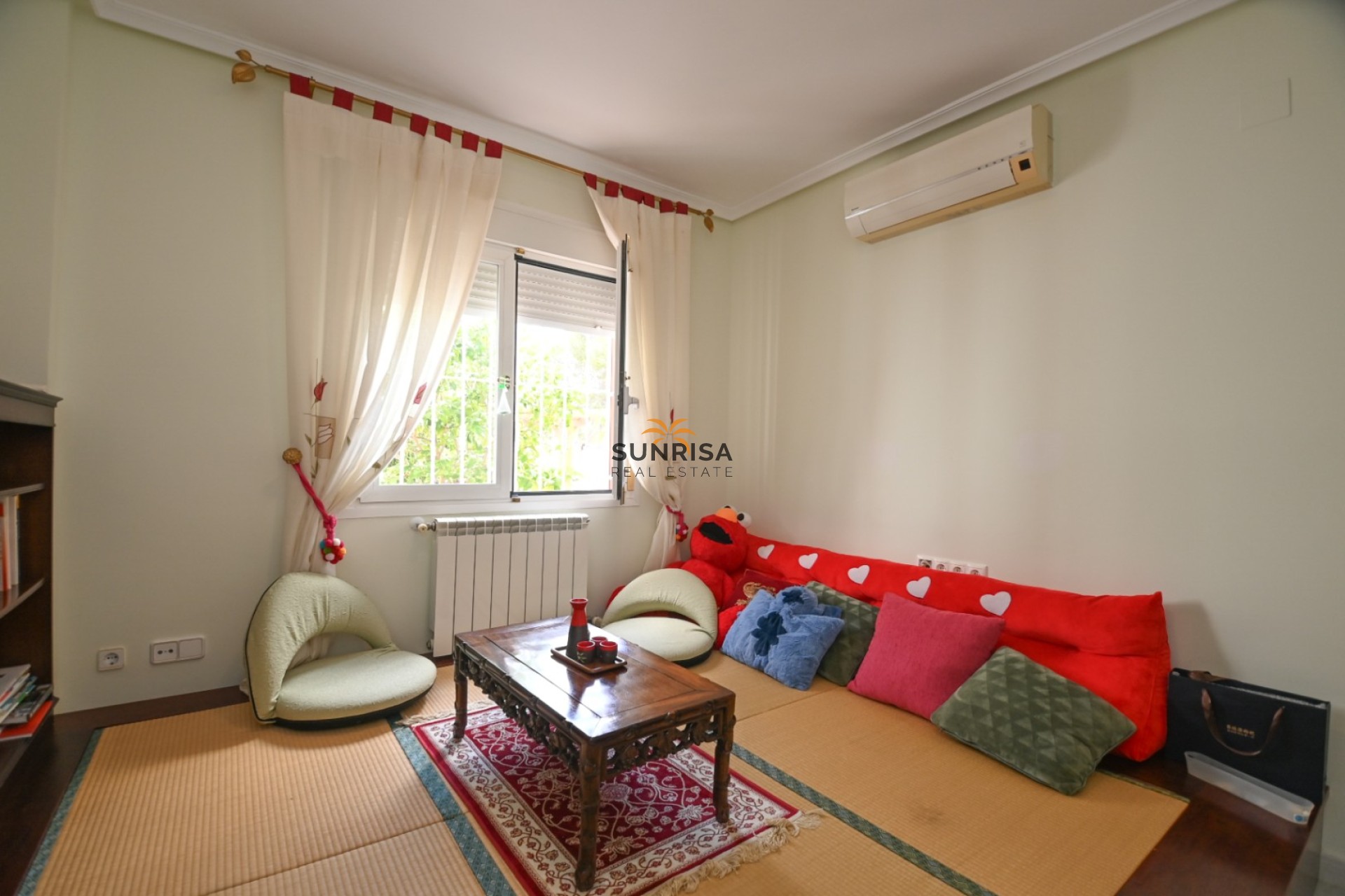 Reventa - Villa - Las Colinas Golf & Country Club
