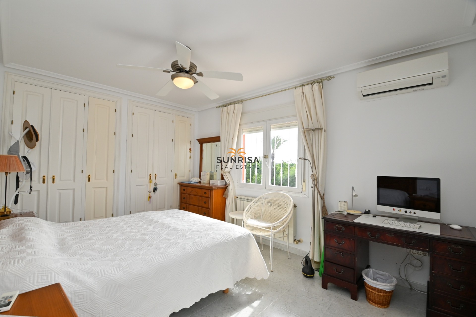 Reventa - Villa - Las Colinas Golf & Country Club