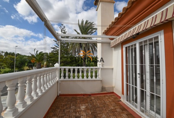 Villa · Reventa - Las Colinas Golf & Country Club · Alicante · España