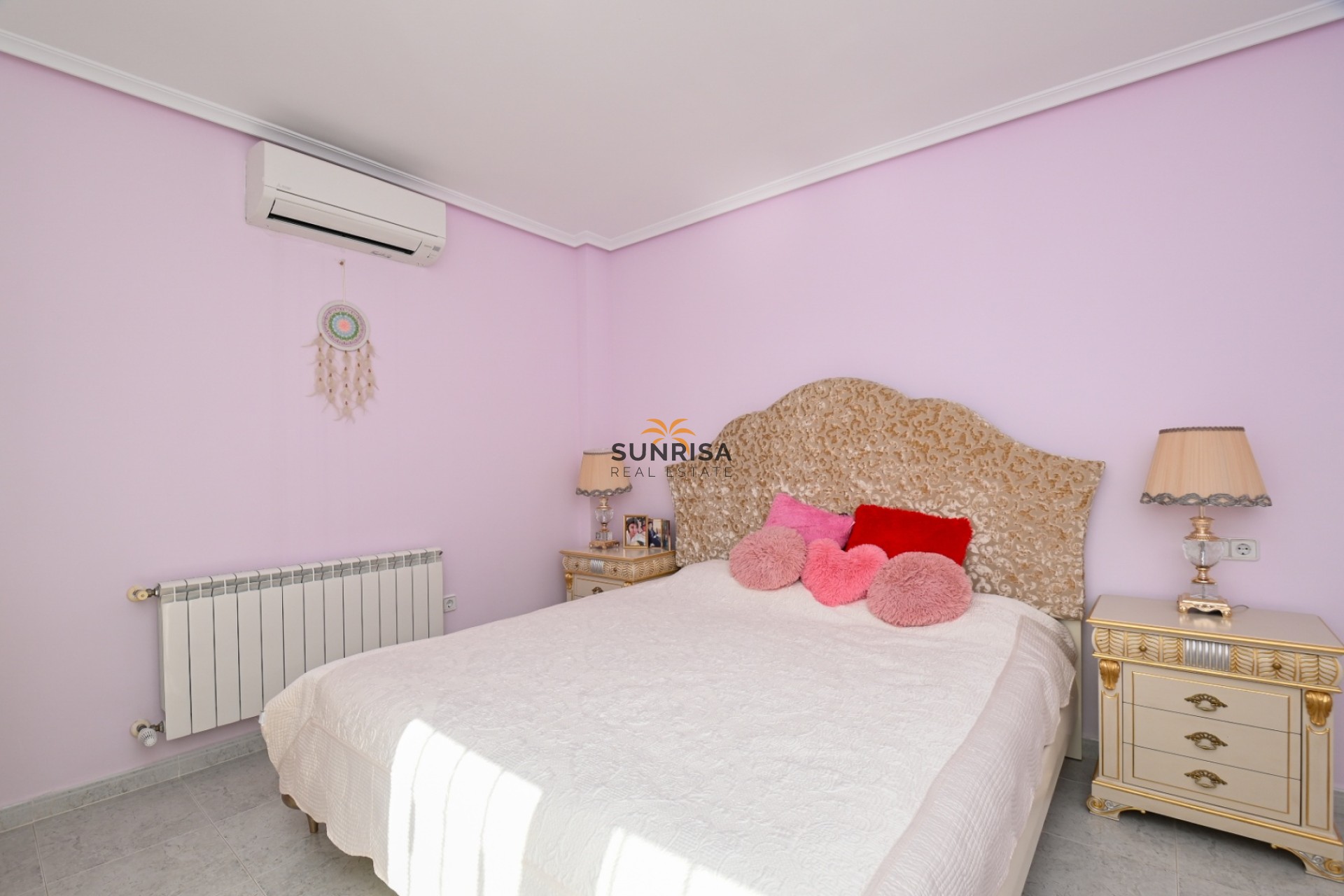 Reventa - Villa - Las Colinas Golf & Country Club