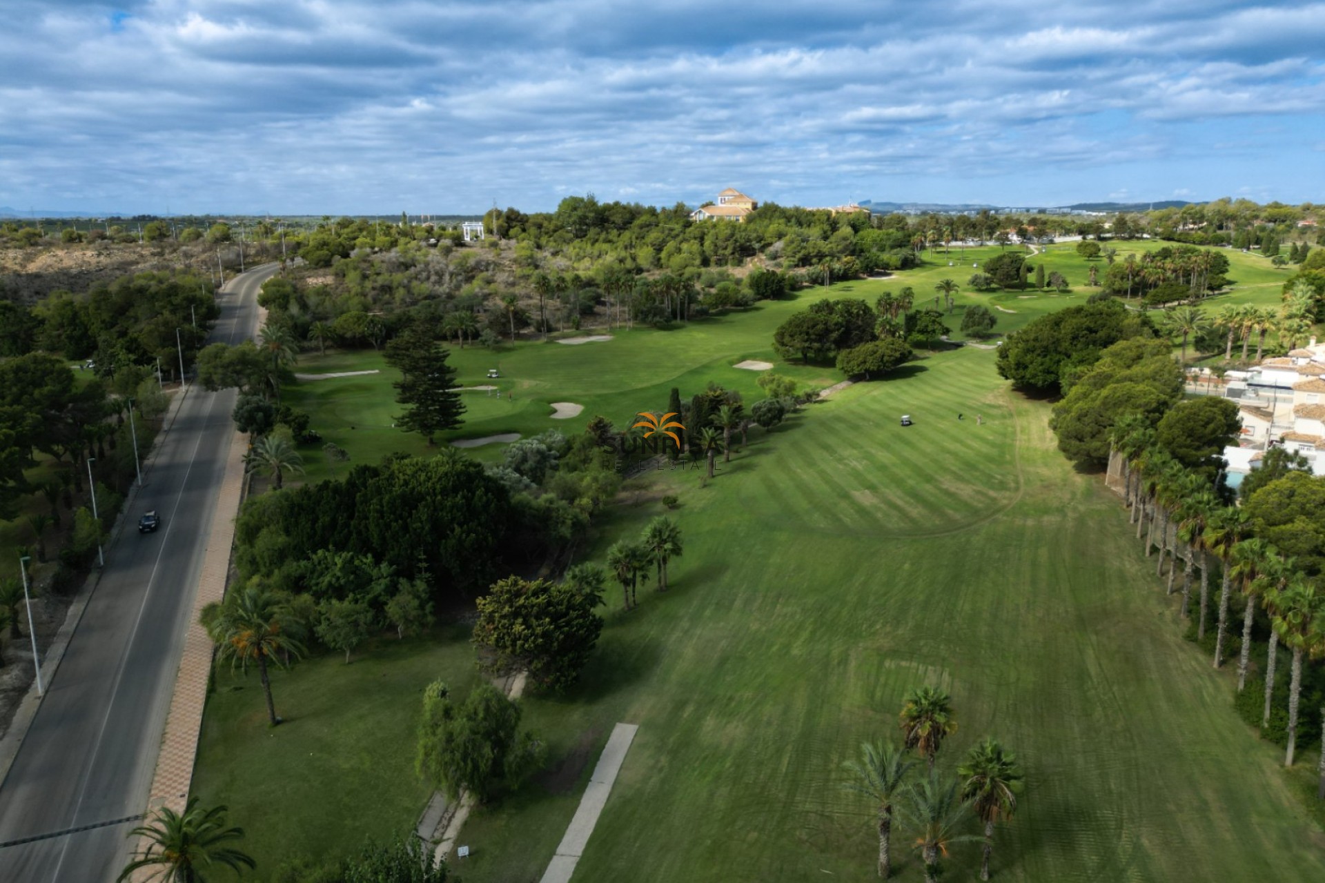 Reventa - Villa - Las Colinas Golf & Country Club
