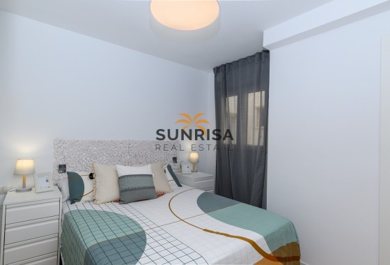 Apartamento · Reventa - Punta Prima · Alicante · España