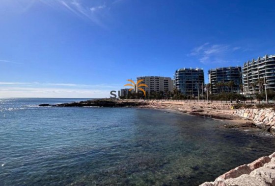 Apartamento · Reventa - Punta Prima · Alicante · España