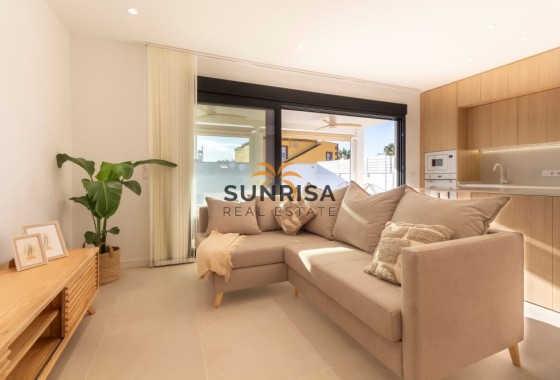 Villa · Revente - Torrevieja · La Siesta - El Salado - Torreta · Alicante · Espagne