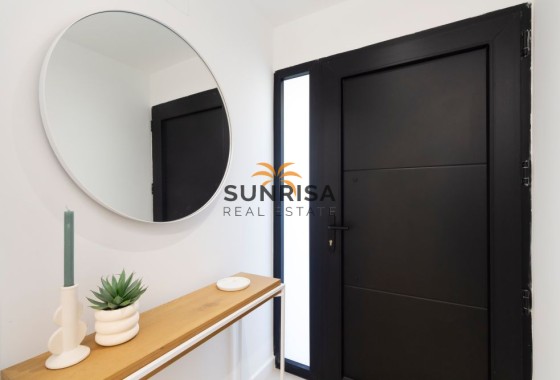 Villa · Revente - Torrevieja · La Siesta - El Salado - Torreta · Alicante · Espagne