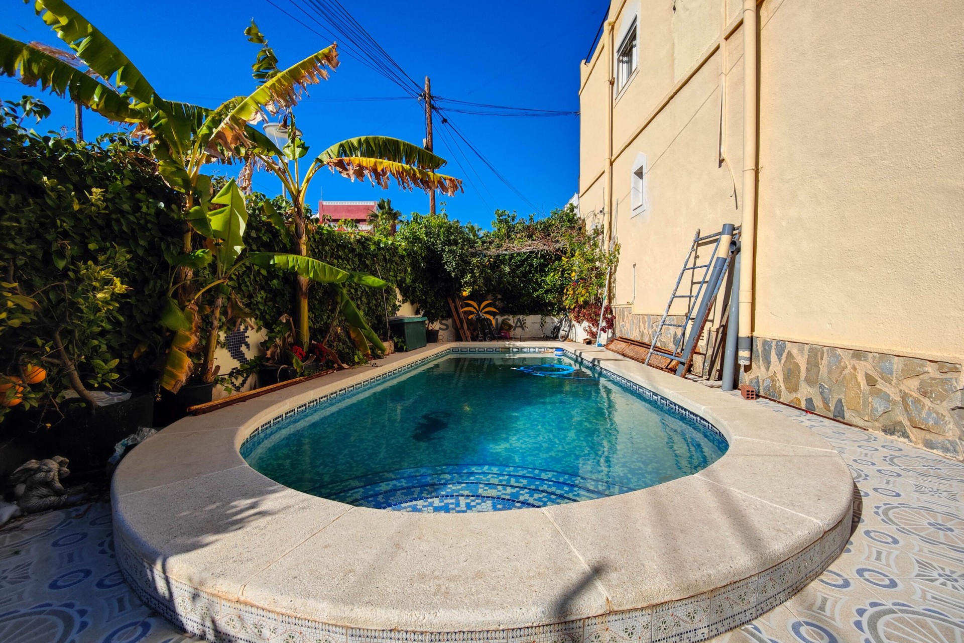 Resale - Townhouse - San Miguel de Salinas