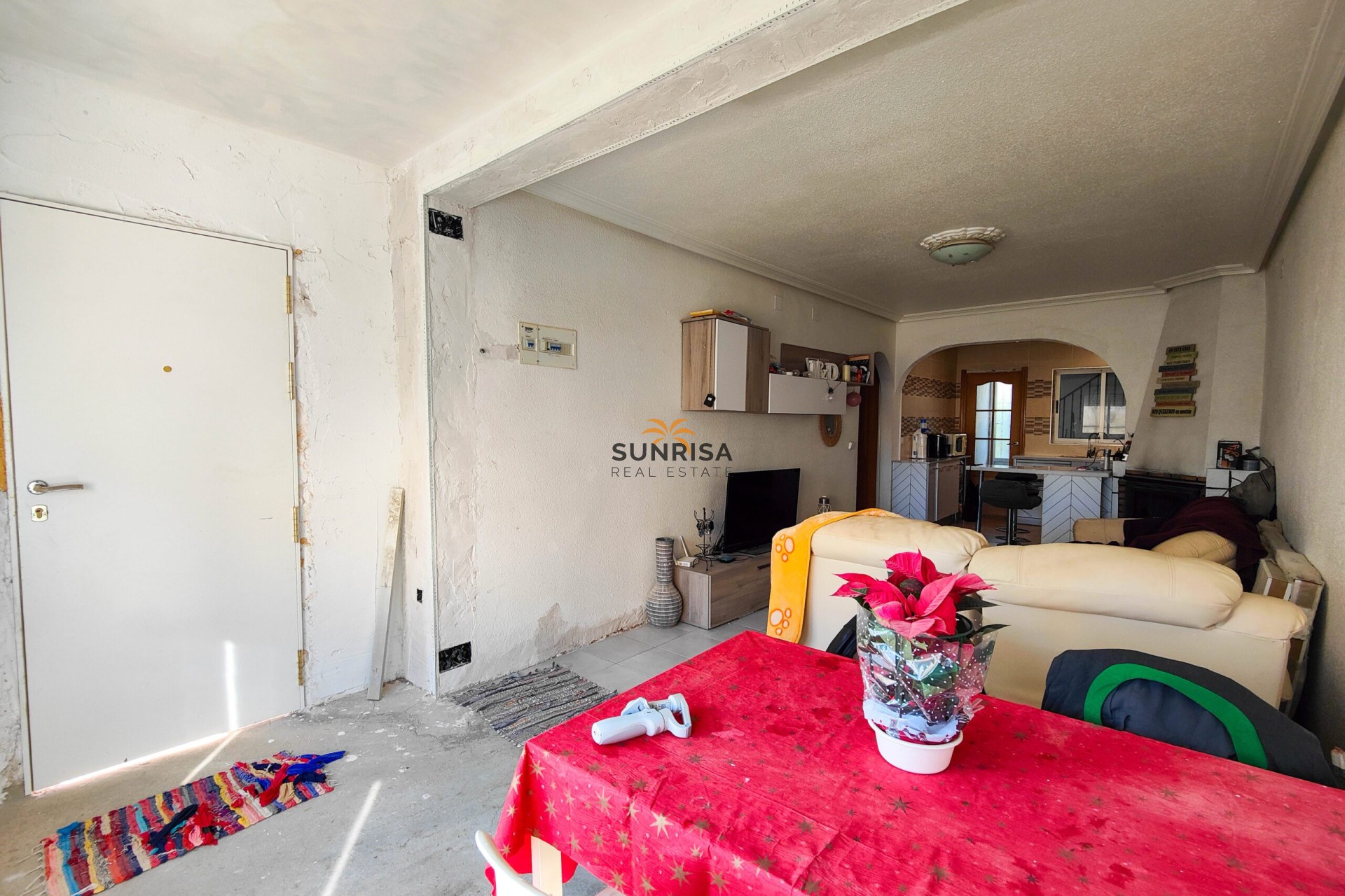 Resale - Townhouse - San Miguel de Salinas