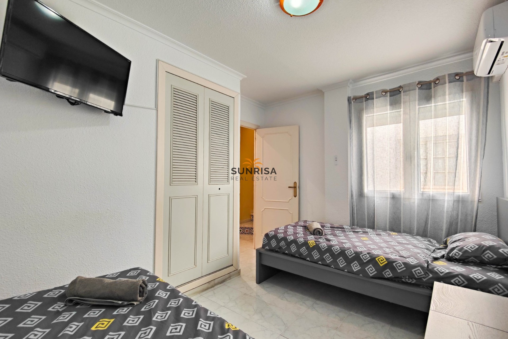 Reventa - Ático - Torrevieja