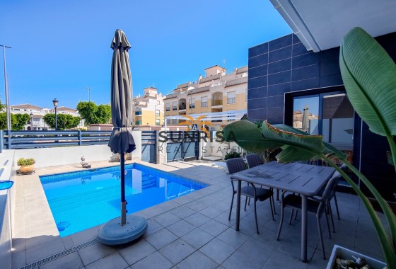 Villa · Revente - Formentera del Segura · Alicante · Espagne