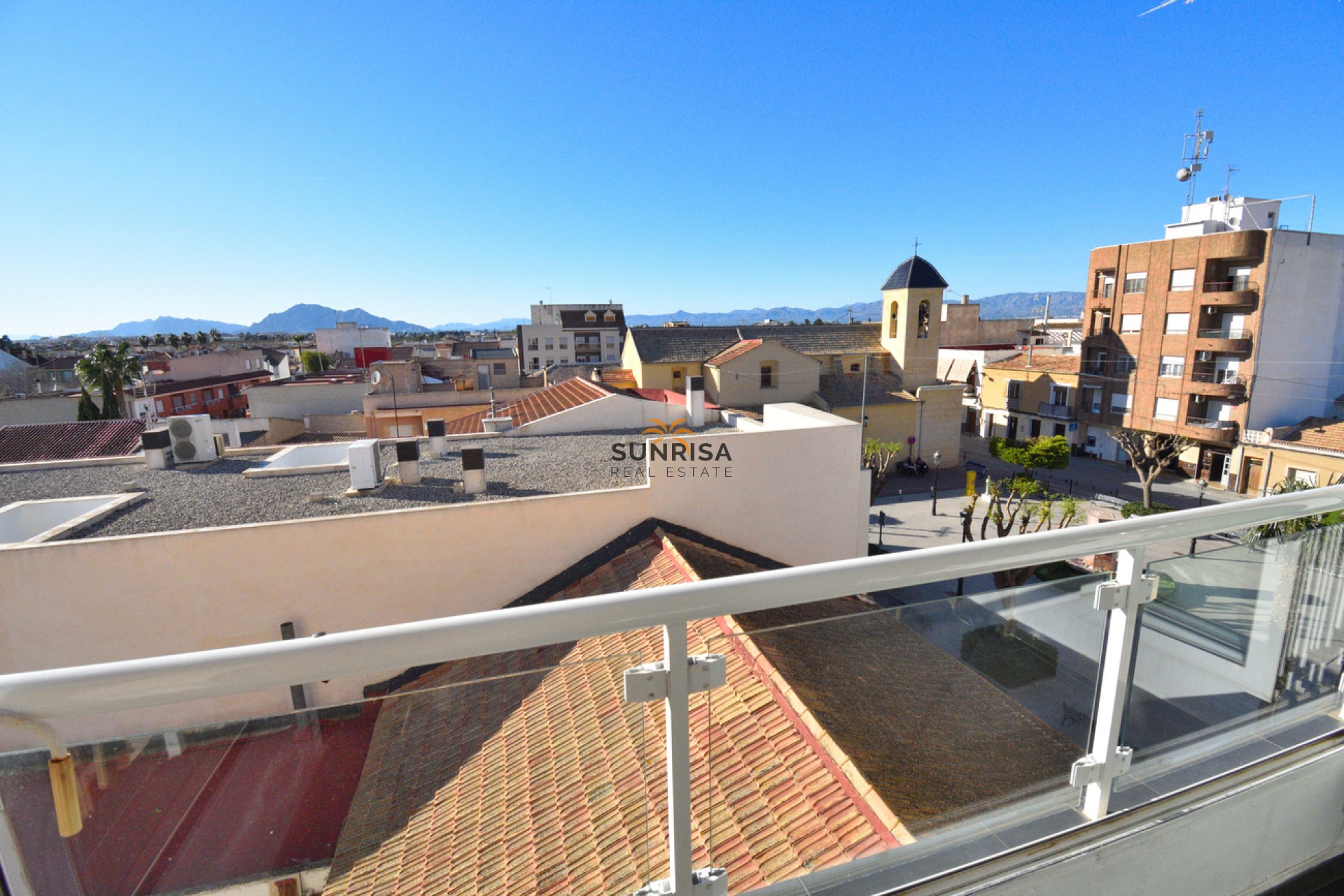 Herverkoop - Appartement - Daya Nueva