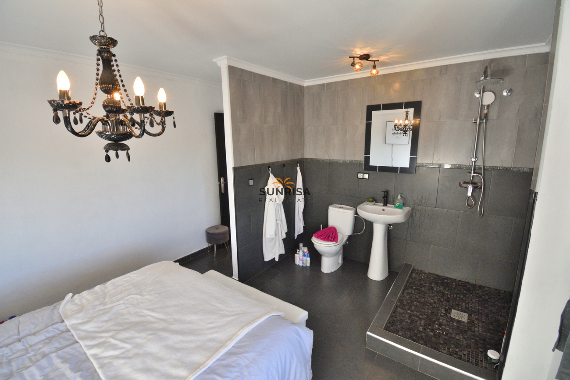 Herverkoop - Appartement - Daya Nueva