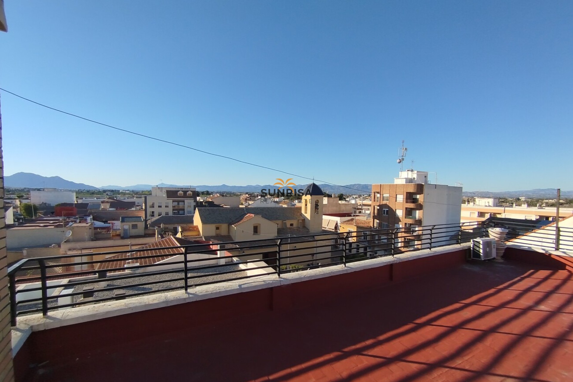 Herverkoop - Appartement - Daya Nueva